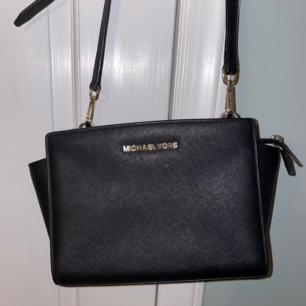 michael kors purse crossbody small selma